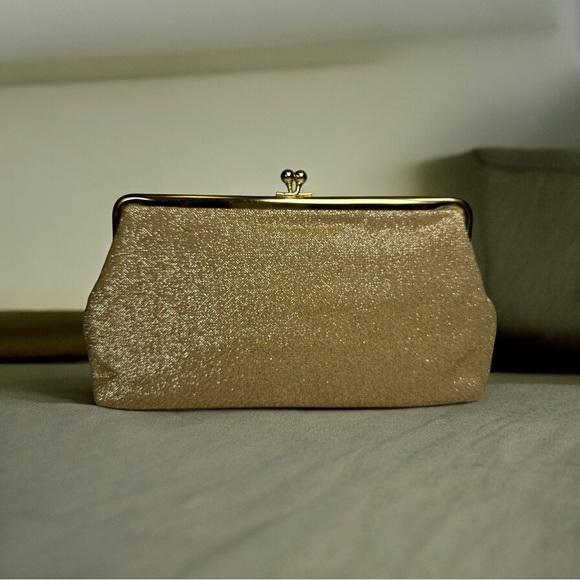 Vintage Gold Metallic Lamé Beaded Kiss Lock Clutch Handbag Satin Interior EUC - Picture 6 of 11